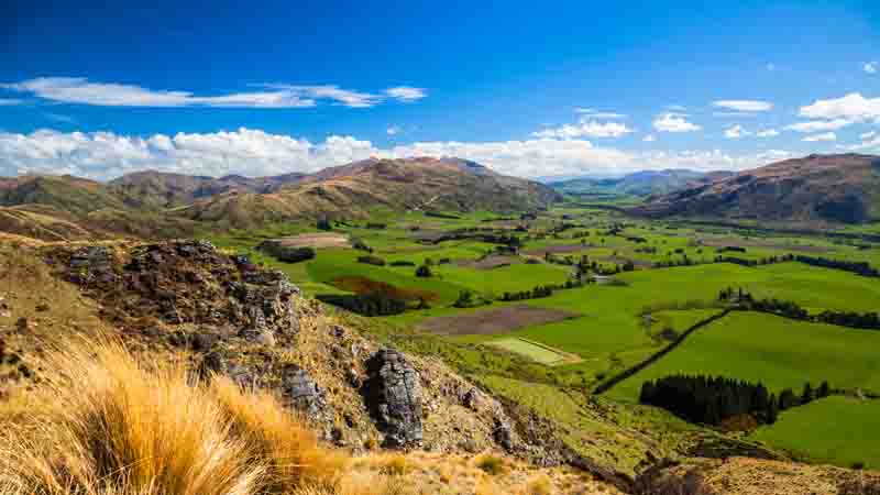 Come and explore one of New Zealand’s best loved trails, Welcome Rock, with a Biking Day Pass. A truly unique Southern adventure, just 1 hour from Queenstown.